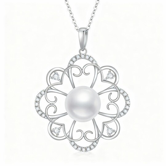 Collar con colgante de trébol de cuatro hojas y perla en oro blanco de 10 quilates