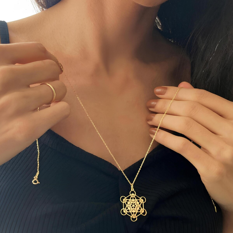 Collier pendentif pentagramme et rond en or 14 carats-2