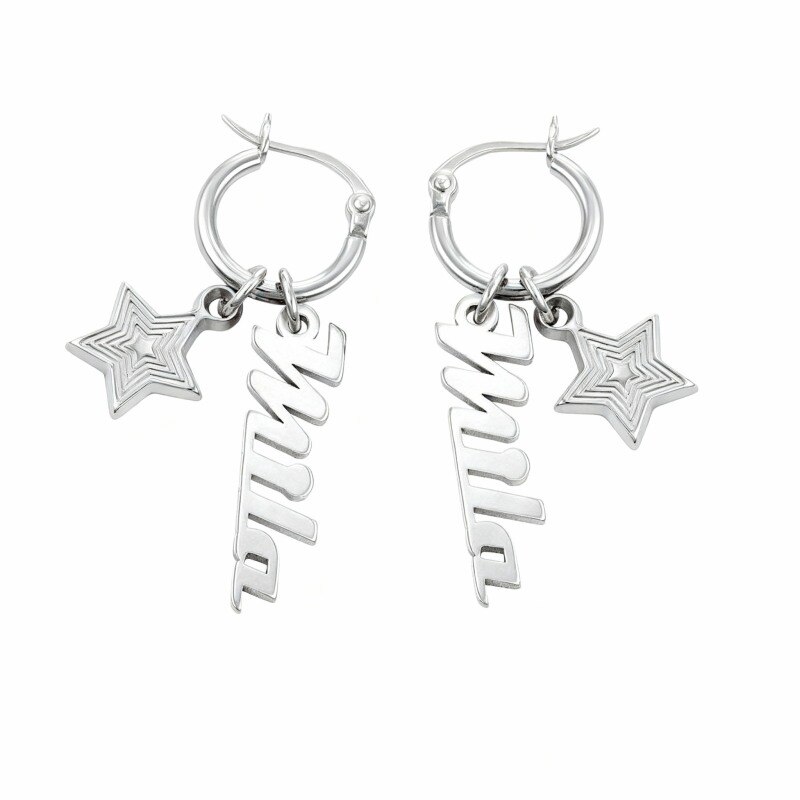 Pendientes clásicos personalizados con nombre en oro blanco de 18 quilates-1
