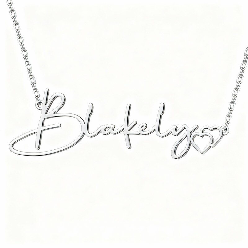 Collier pendentif classique personnalisé avec nom et cœur en or blanc 10 carats-1