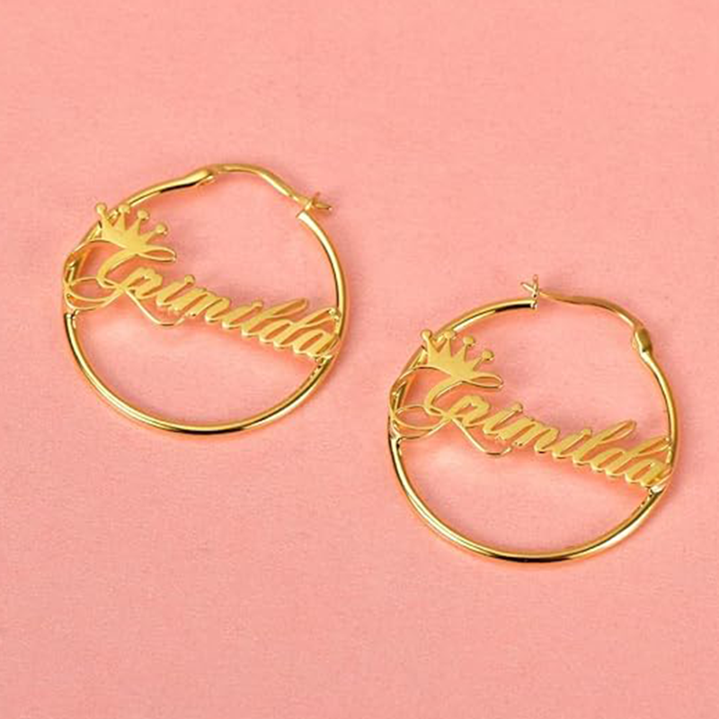 Boucles d'oreilles créoles classiques personnalisées avec nom en or rose 18 carats-3