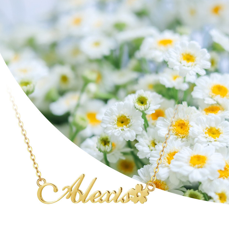 Collar con colgante clásico personalizado con nombre en oro de 10 quilates-4