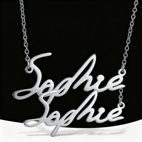 Collier pendentif classique personnalisé avec nom en or blanc 10 carats