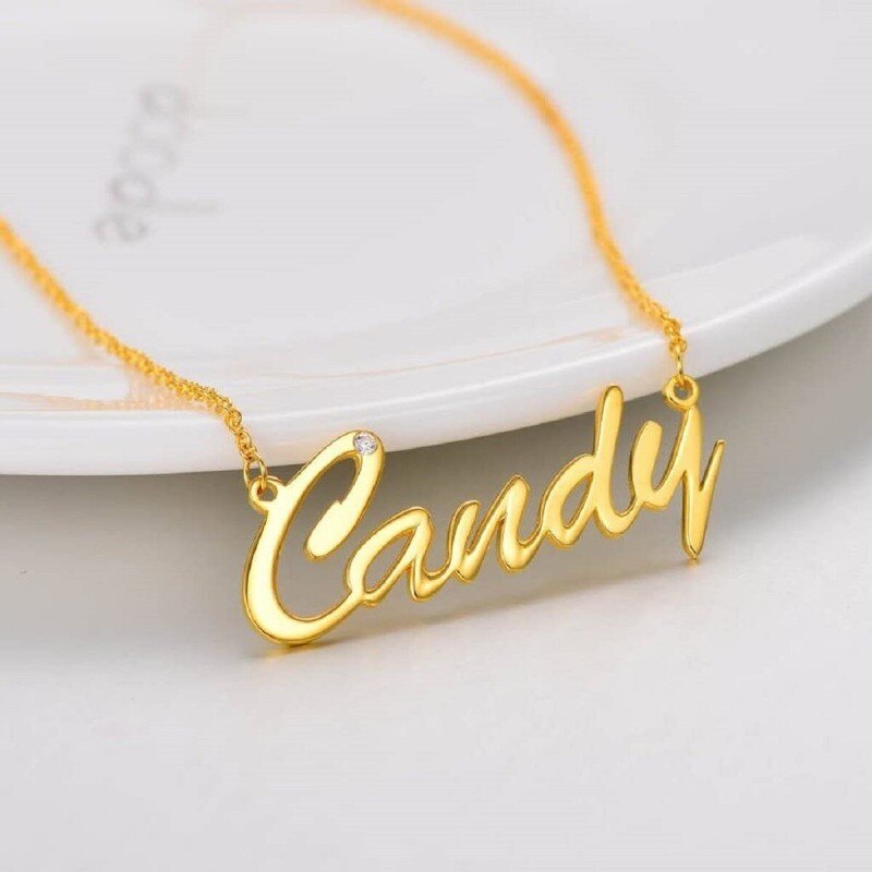 Collar con colgante de nombre clásico en oro de 10 quilates-3