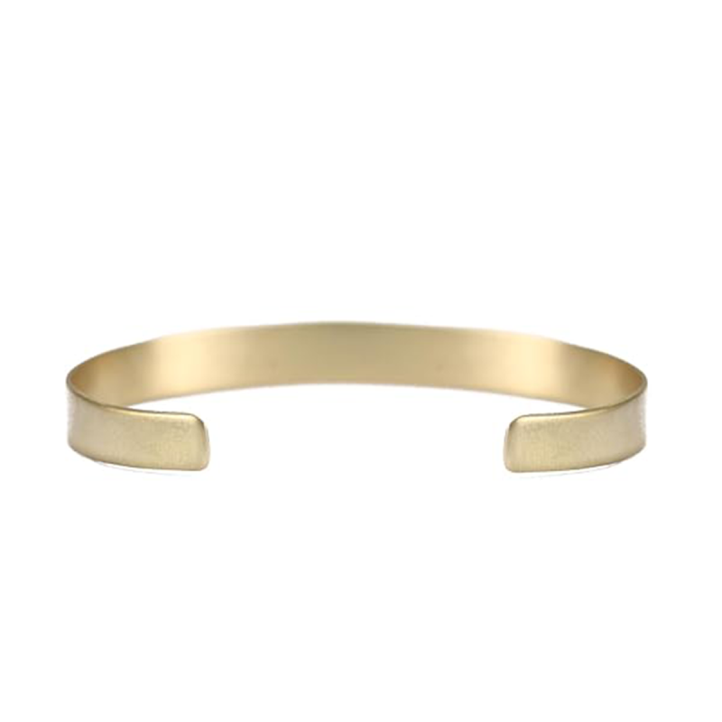 Pulsera rígida grabada personalizada en oro de 10 quilates para hombre-3