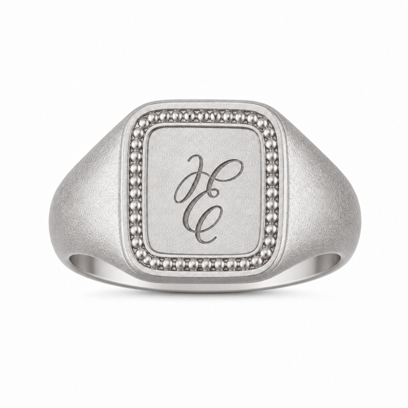 Anillo de sello personalizado con inicial en platino y baño de oro blanco para hombre.-1