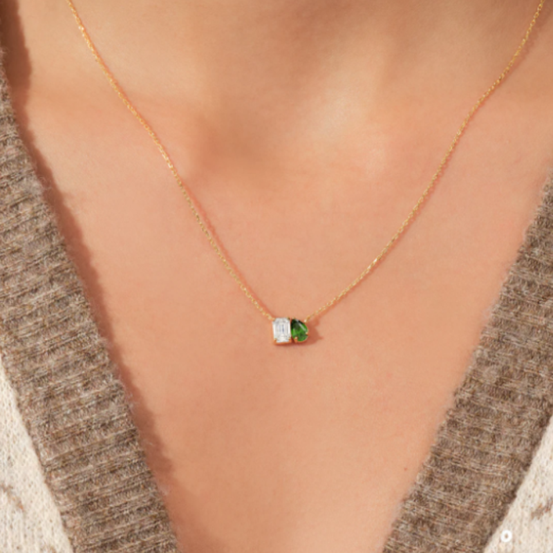 Collier pendentif personnalisé en or 10 carats avec pierre de naissance et sœurs, taille princesse et poire-3