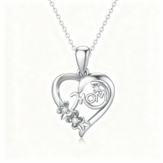Collar con colgante de corazón de circonita cúbica de corte redondo en oro blanco de 10 quilates con palabra grabada