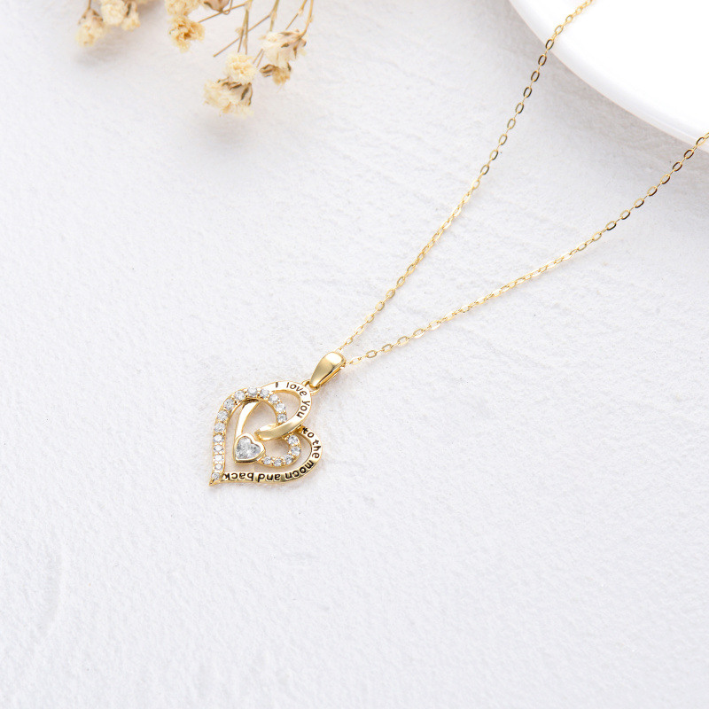 Collar con colgante de corazón con circonita cúbica de talla redonda en oro blanco de 10 quilates con palabra grabada-4