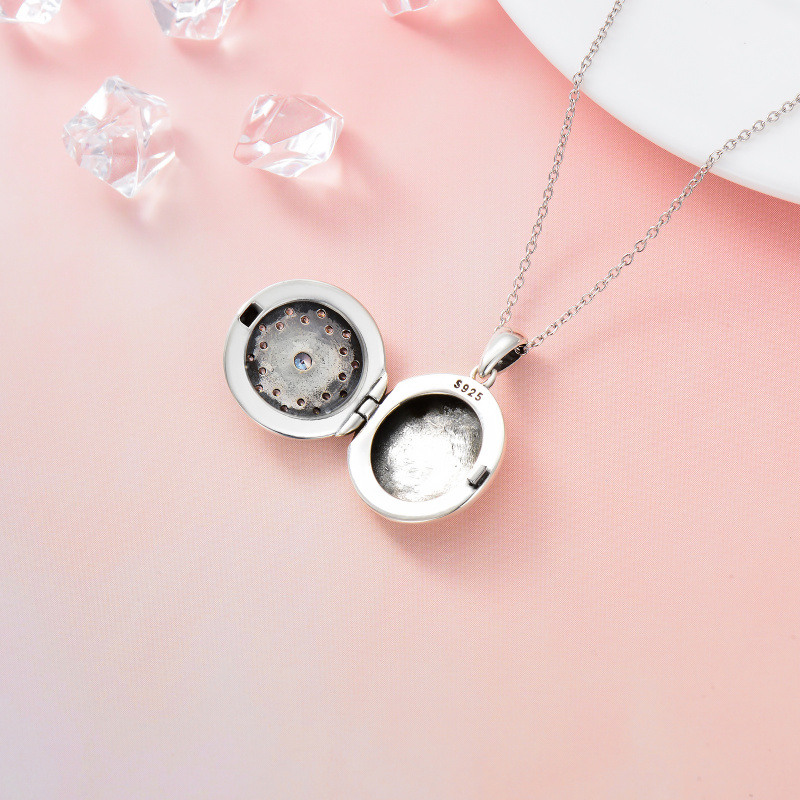 Collar con colgante personalizado de plata de ley con colgante de loto, circonita redonda y piedra natal, con foto y palabra grabada.-4