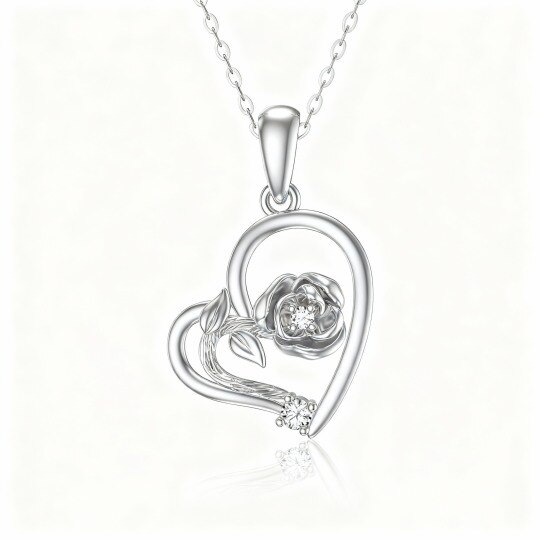 Collar con colgante de rosa y corazón de circonita cúbica de talla redonda en oro blanco de 9 quilates