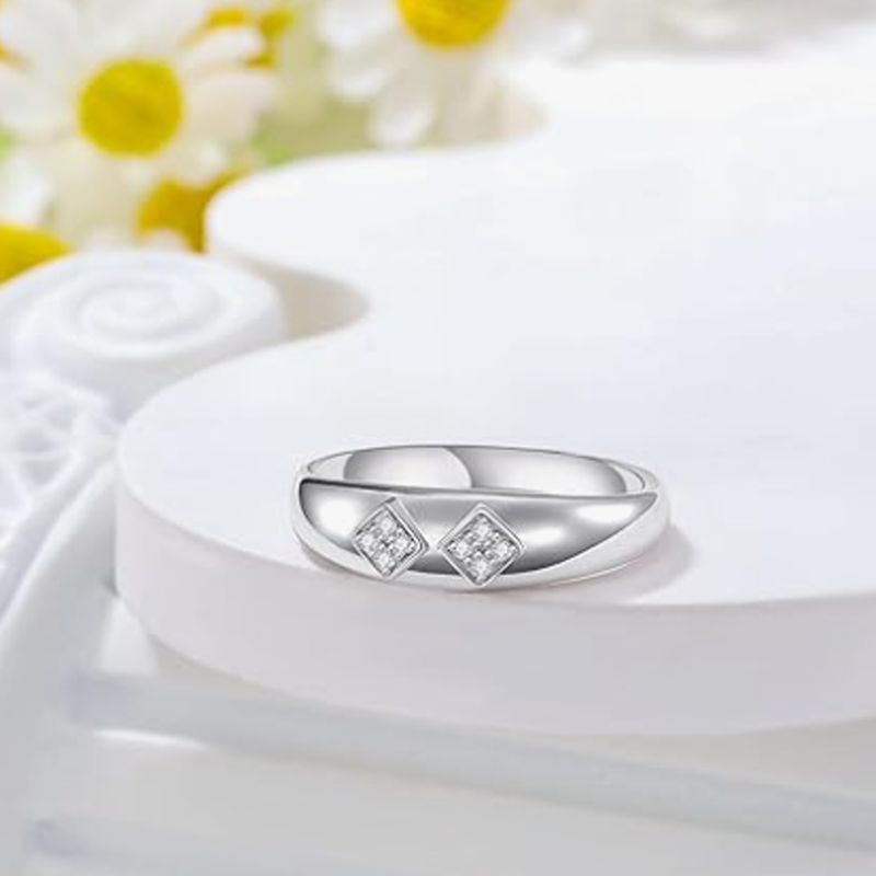 Bague personnalisée pour homme en platine plaqué or blanc à taille ronde, diamant de couleur D, pureté VVS1, 3EX-3