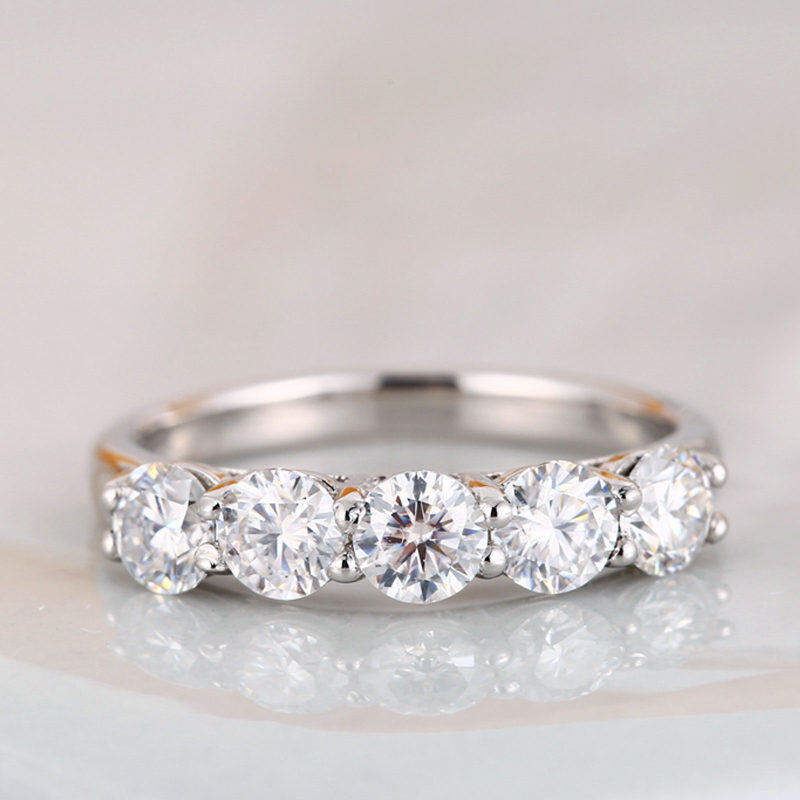 10K White Gold Round Moissanite Wedding Ring-4
