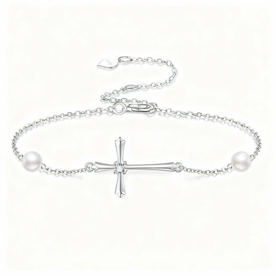 Pulsera con dije de cruz de moissanita de corte redondo en oro blanco de 10 quilates