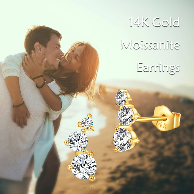 Kolczyki z okrągłym moissanitem w kształcie koła wykonane ze złota 18K-6