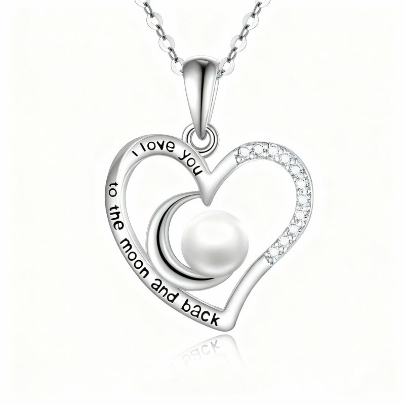 Collar con colgante de corazón y luna de perla redonda tallada en oro blanco de 18 quilates con palabra grabada-1