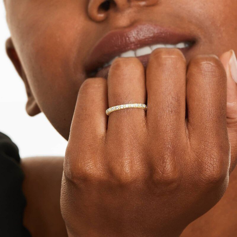 Starlight 18K Gold Lab Diamonds Custom Wedding Band 1.6 mm-2