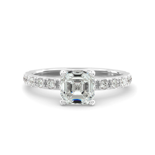 Anillo de compromiso Starlight de oro blanco de 10 quilates con diamantes de laboratorio pavé