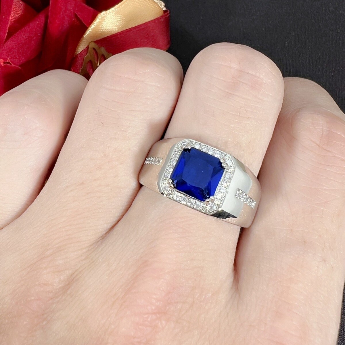 Sterling Silve Blue Sapphire Moissanite Personalisierte Gravur Ring für Männer-5