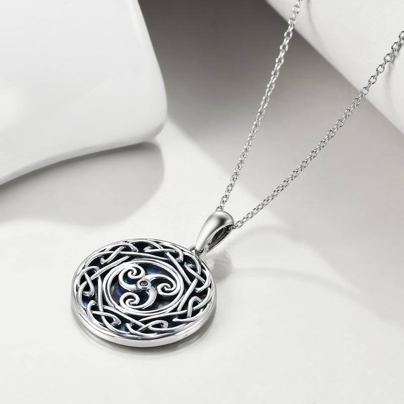 Collier en argent sterling avec pendentif en forme de triskélion et nœud celtique en ormeau-3