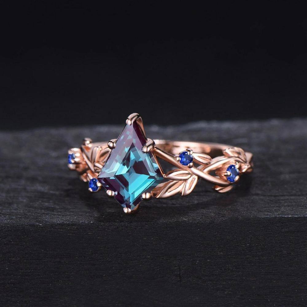Sterling Silver Alexandrite Moissanite Personalized Engraving Couple Engagement Ring For Women-3
