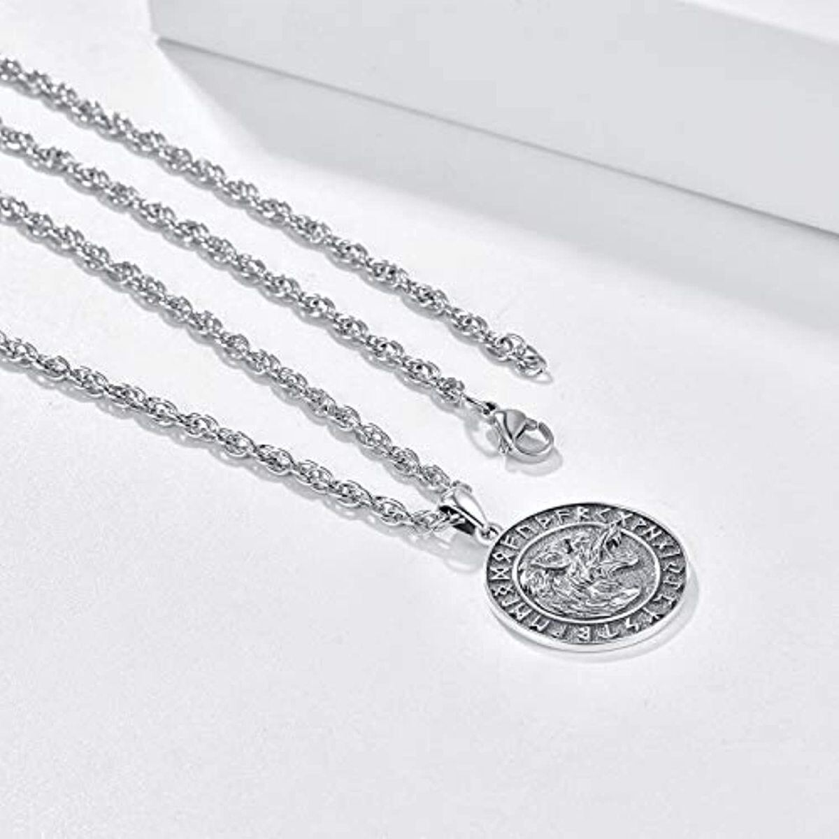 Collana con ciondolo a forma di freccia e Triforza in argento sterling-4