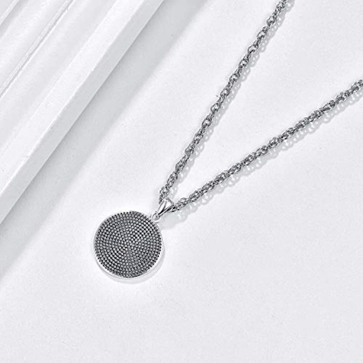 Collana con ciondolo a forma di freccia e Triforza in argento sterling-7