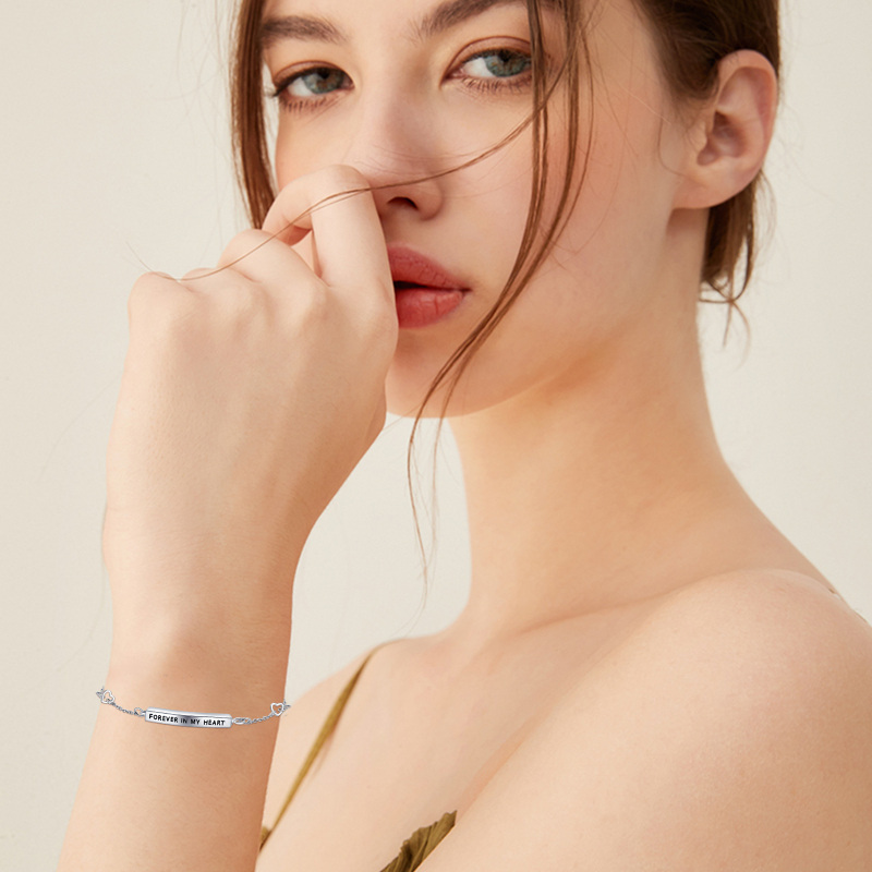 Bracelet en argent sterling pour cendres avec mot gravé-3