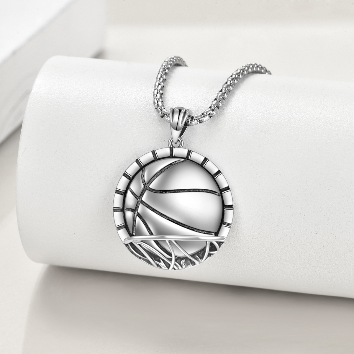 Collana con ciondolo a forma di pallone da basket in argento sterling con parola incisa-4