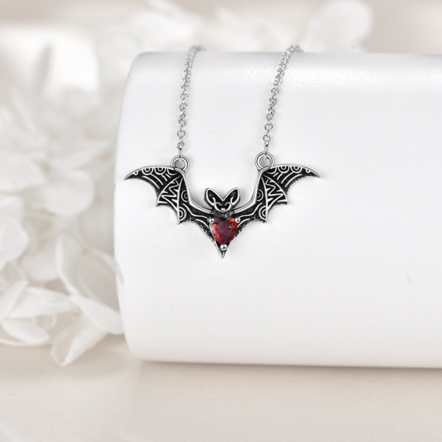 Collana con ciondolo a forma di pipistrello in argento sterling e zirconi cubici-3