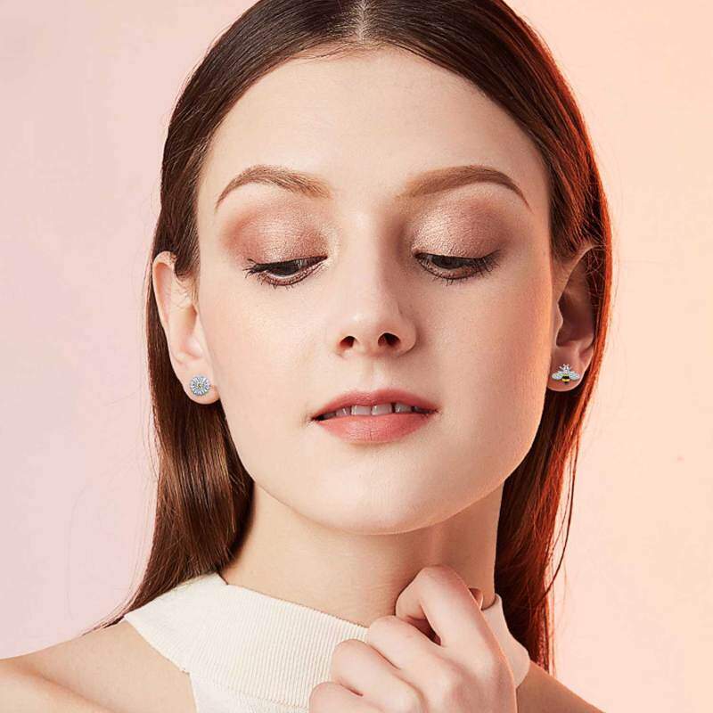 أقراط مرصعة بالزركونيا المكعبة من الفضة الإسترلينية على شكل نحل وزهرة الأقحوان-2