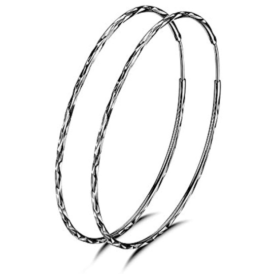 Sterling zilver met zwart gekleurde ronde oorringen