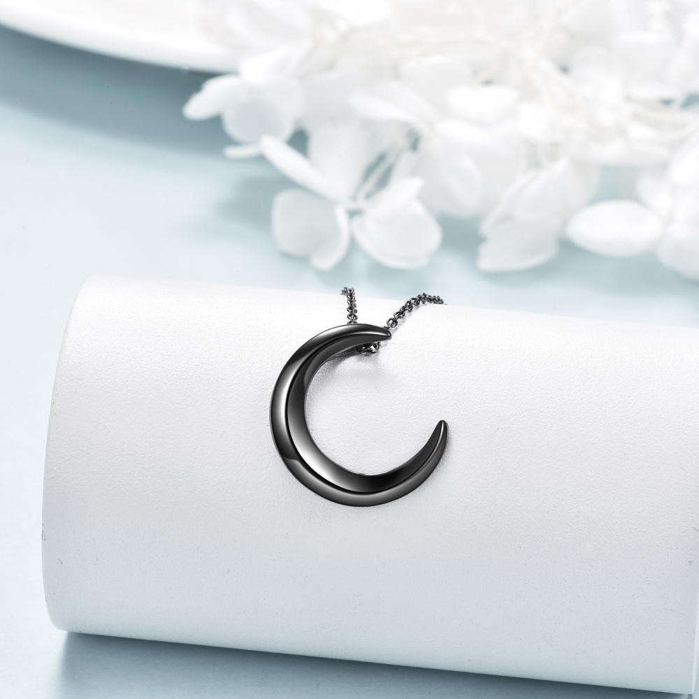 Collana con ciondolo a forma di luna in argento sterling e rodio nero-3