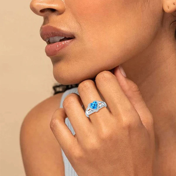 Anillo de plata de ley con circonita cúbica y corazón azul con grabado personalizado para mujer-2