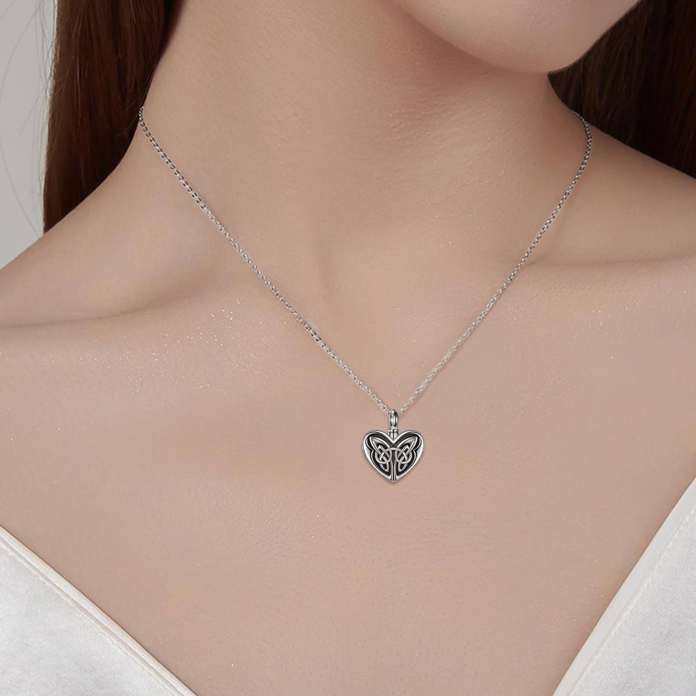 Collana d'argento con farfalla e nodo celtico a cuore per le ceneri per le donne-2