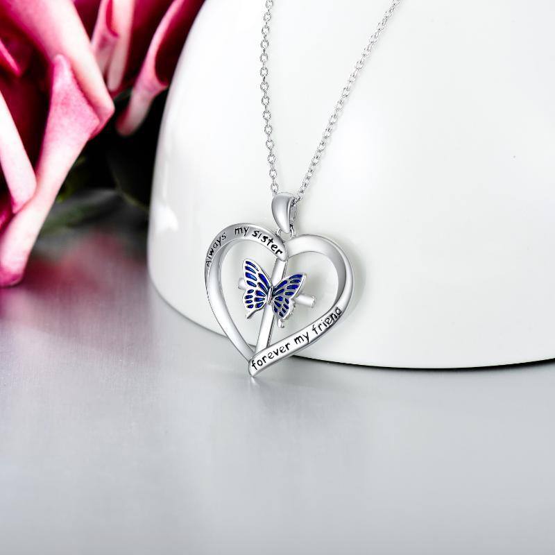 Collar Colgante Mariposa y Cruz de Corazón en Plata de Ley con Palabra Grabada para Mujer-3