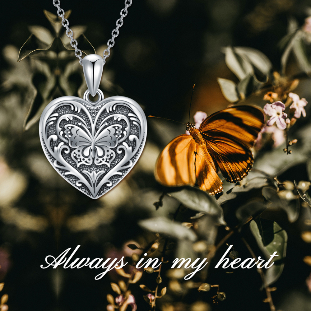 Collana con medaglione personalizzato con cuore a farfalla in argento sterling-8