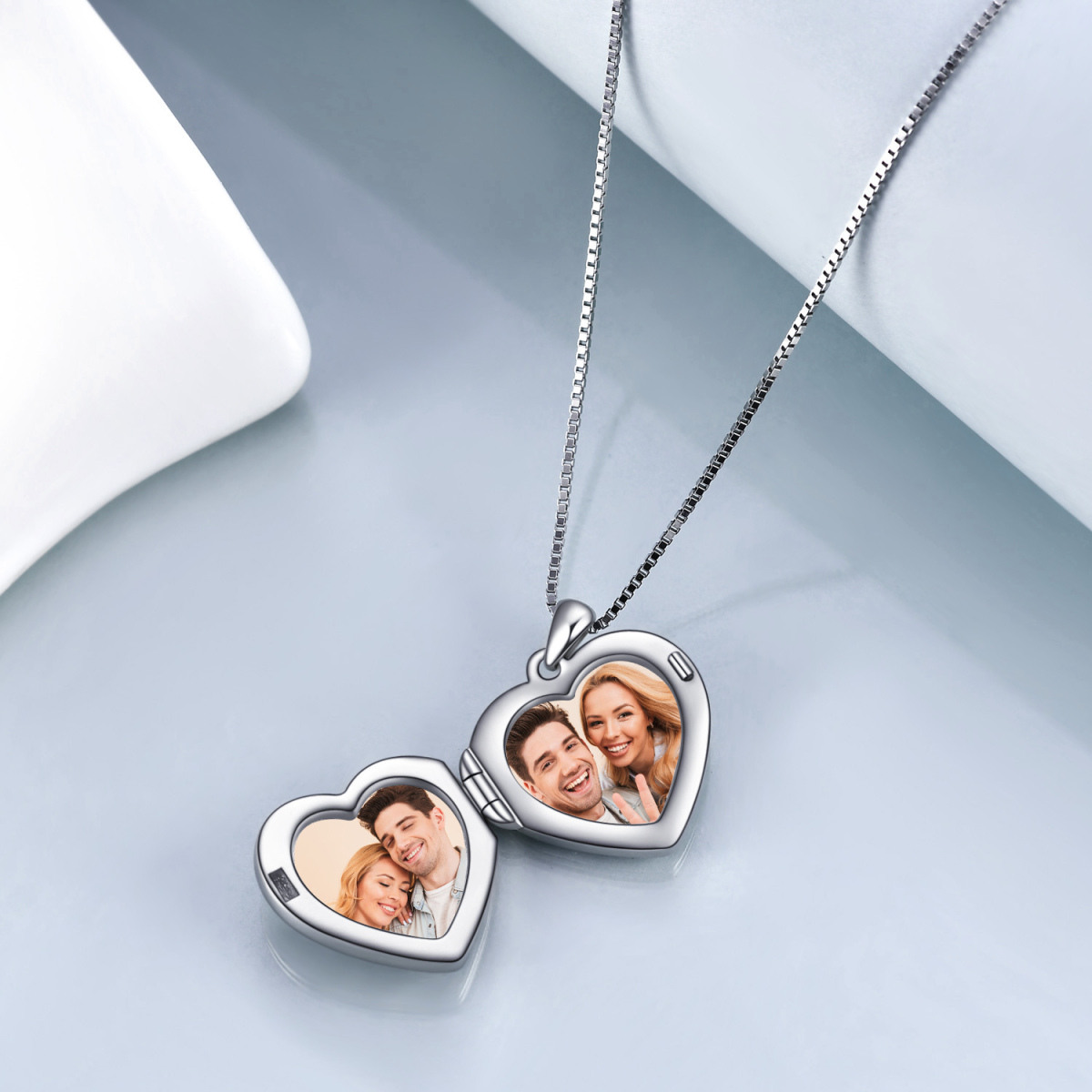 Collana in argento sterling con farfalla e medaglione fotografico personalizzato per le do-3