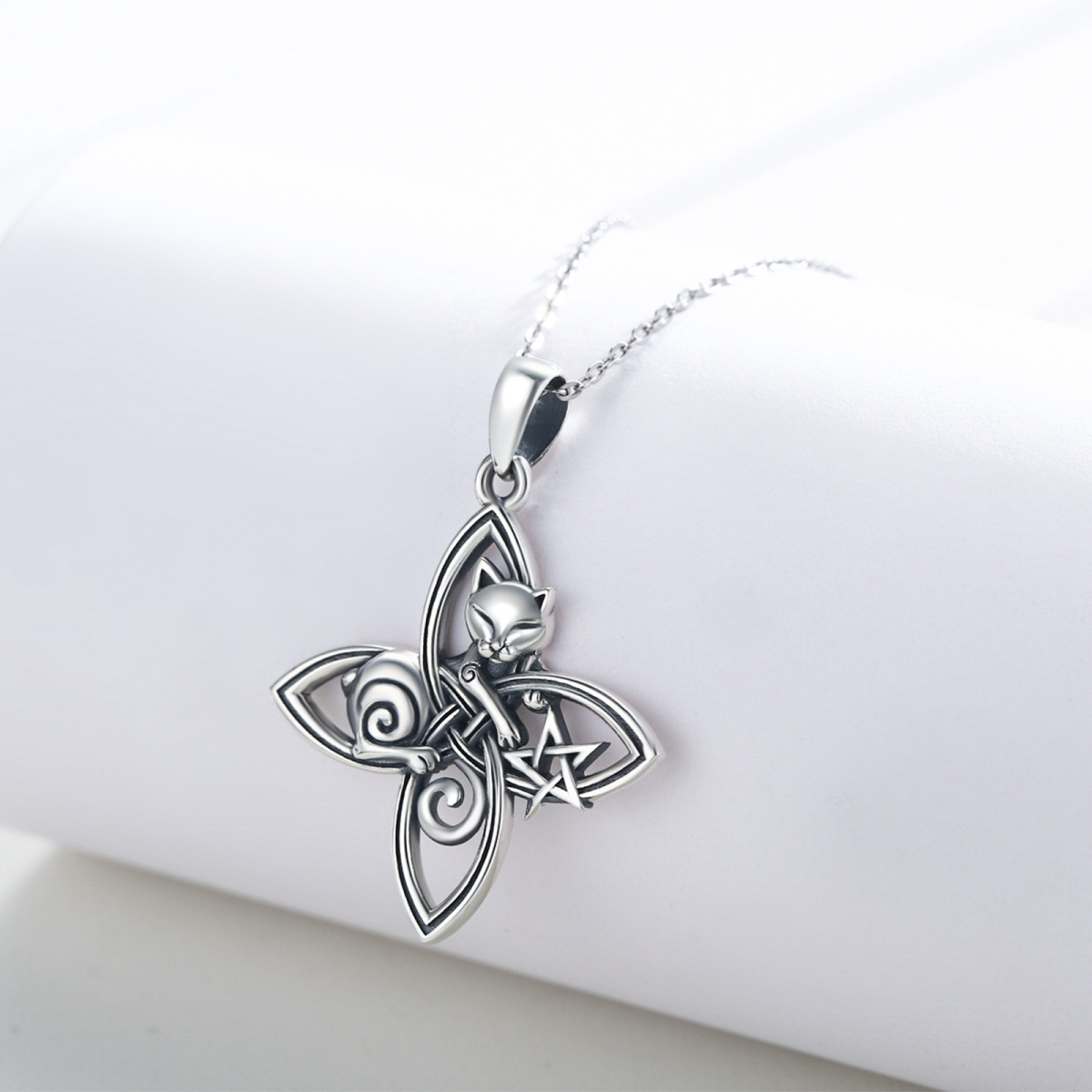 Collier en argent sterling avec pendentif chat et nœud en croix-4