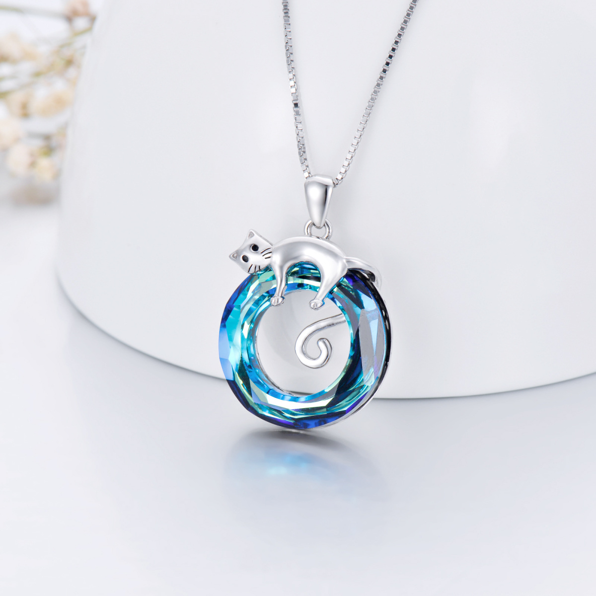 Collana con ciondolo in argento sterling con gatto appeso in cristallo blu-3