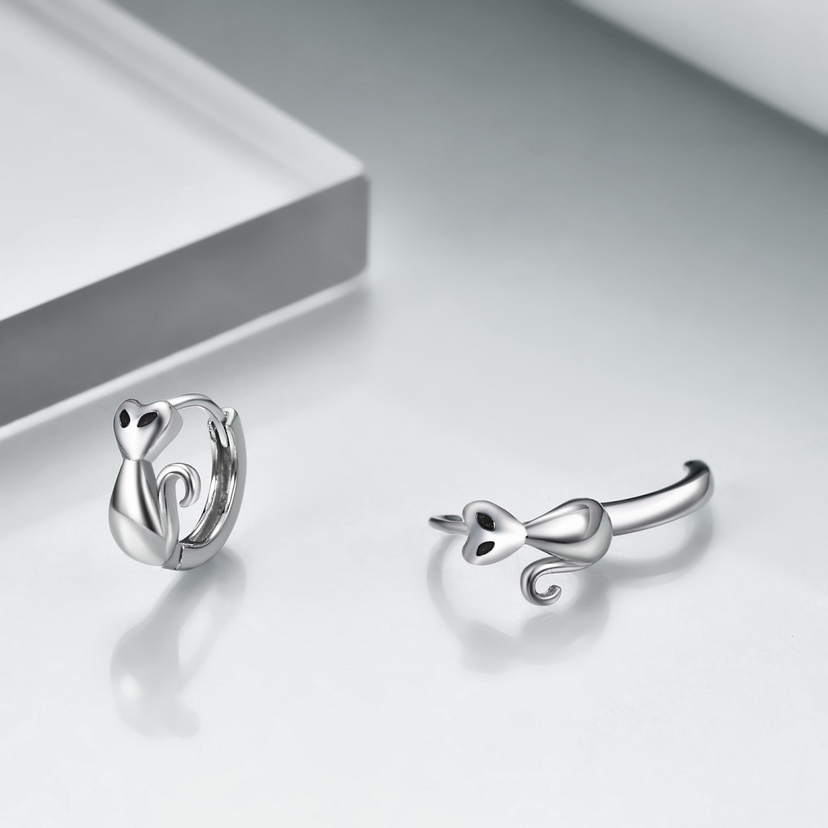 Boucles d'oreilles à levier en argent sterling avec chat-4