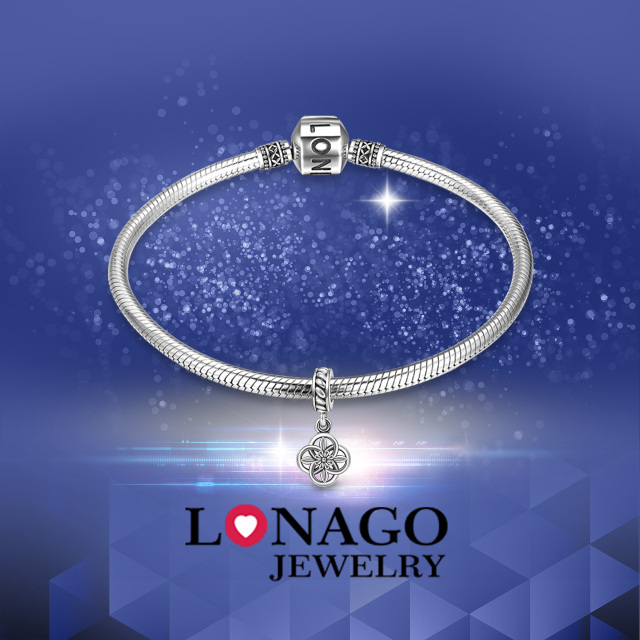 Charm con nodo celtico in argento sterling-4