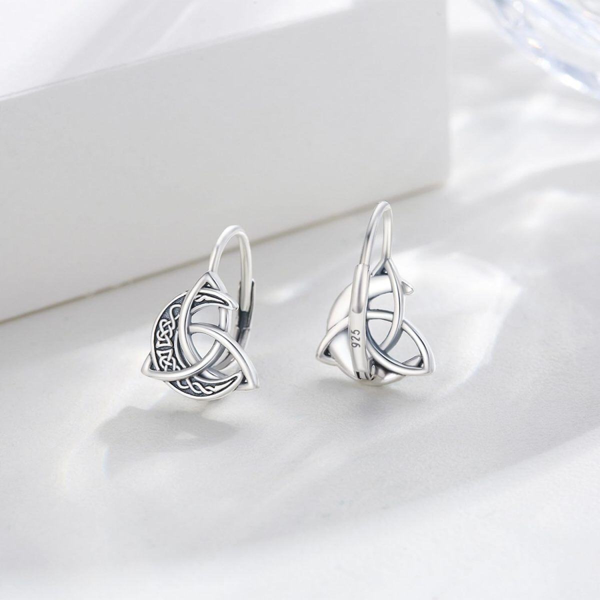 Boucles d'oreilles dormeuses en argent sterling avec nœud celtique et lune-4