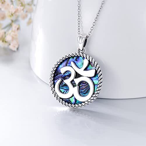 Ciondolo in conchiglia di abalone in argento sterling fatto a