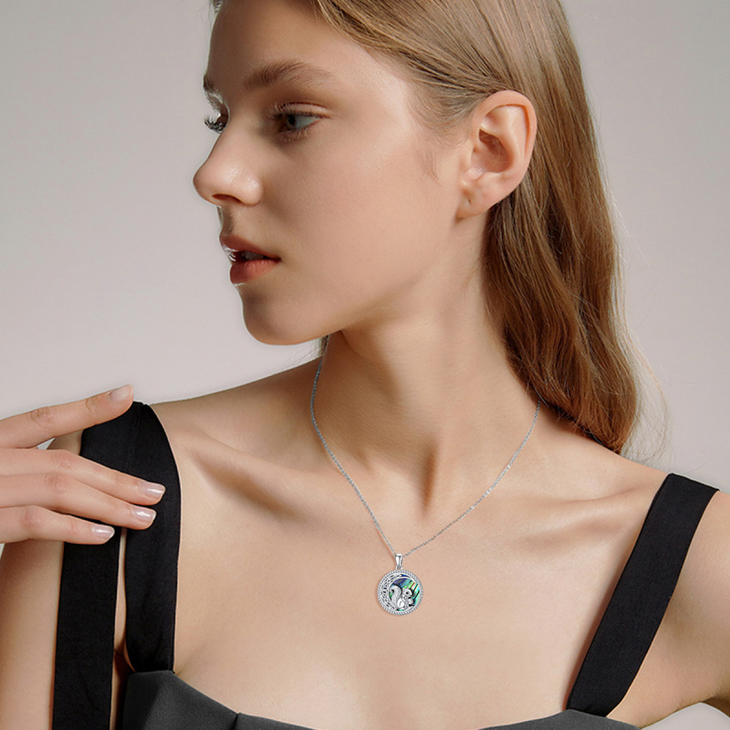 Colar com pingente de lua e nó celta de esquilo em prata esterlina joias de animais para meninas-2