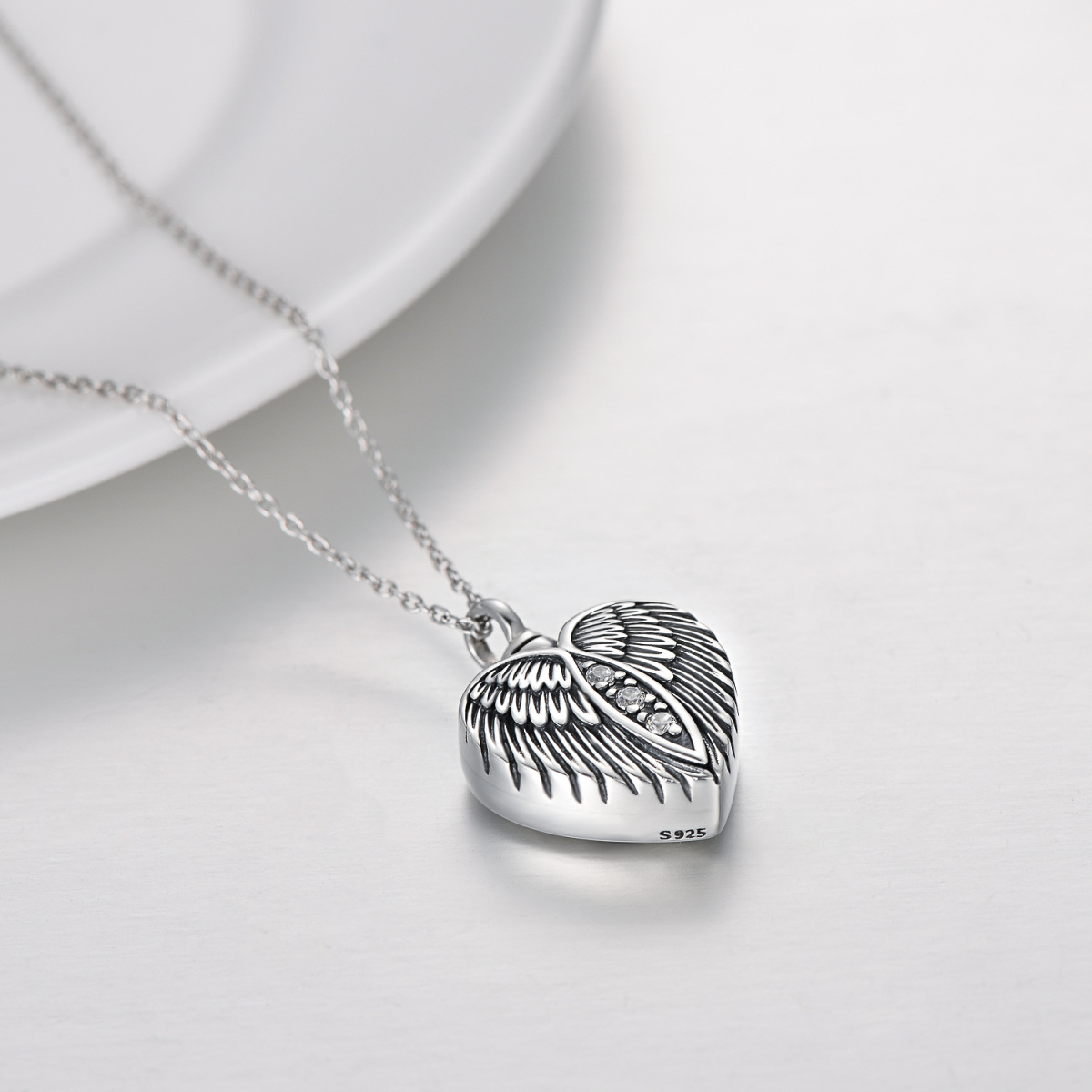 Plata de ley Circular Zirconia Cúbica Ala de Ángel y corazón Urna collar con palabra graba-3