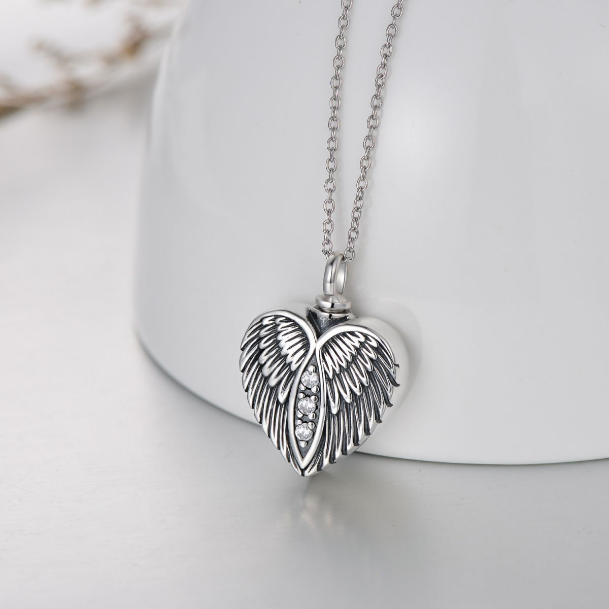 Collier en argent sterling en forme d'aile d'ange et de coeur en zircon cubique avec mot g-6