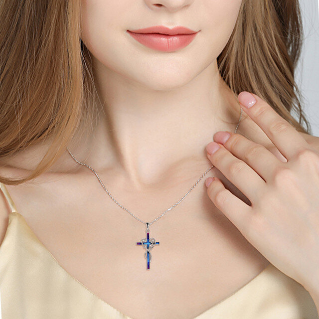 Collana con ciondolo a forma di croce in argento sterling a forma di cerchio con zirconia cubica e parola incisa-2