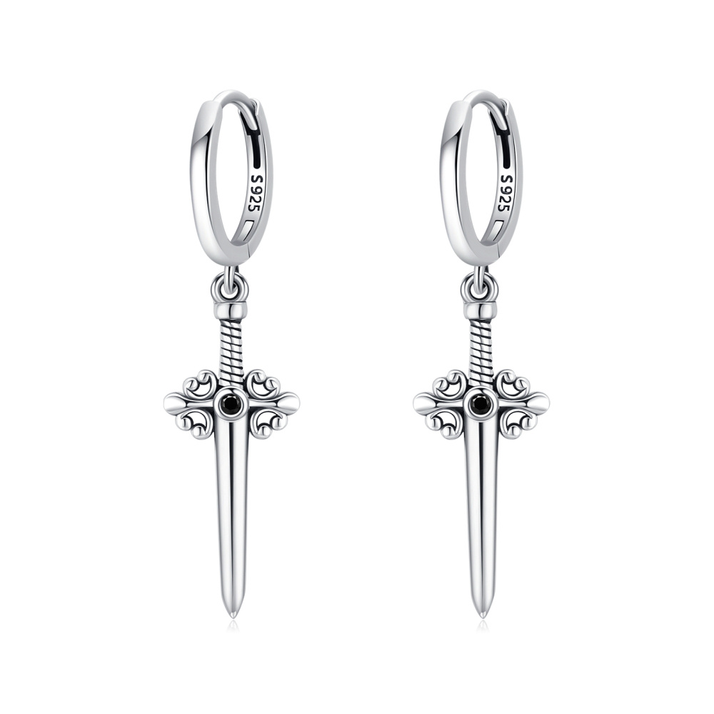 Pendientes colgantes con espada cruzada y circonita cúbica en forma circular de plata de ley-1