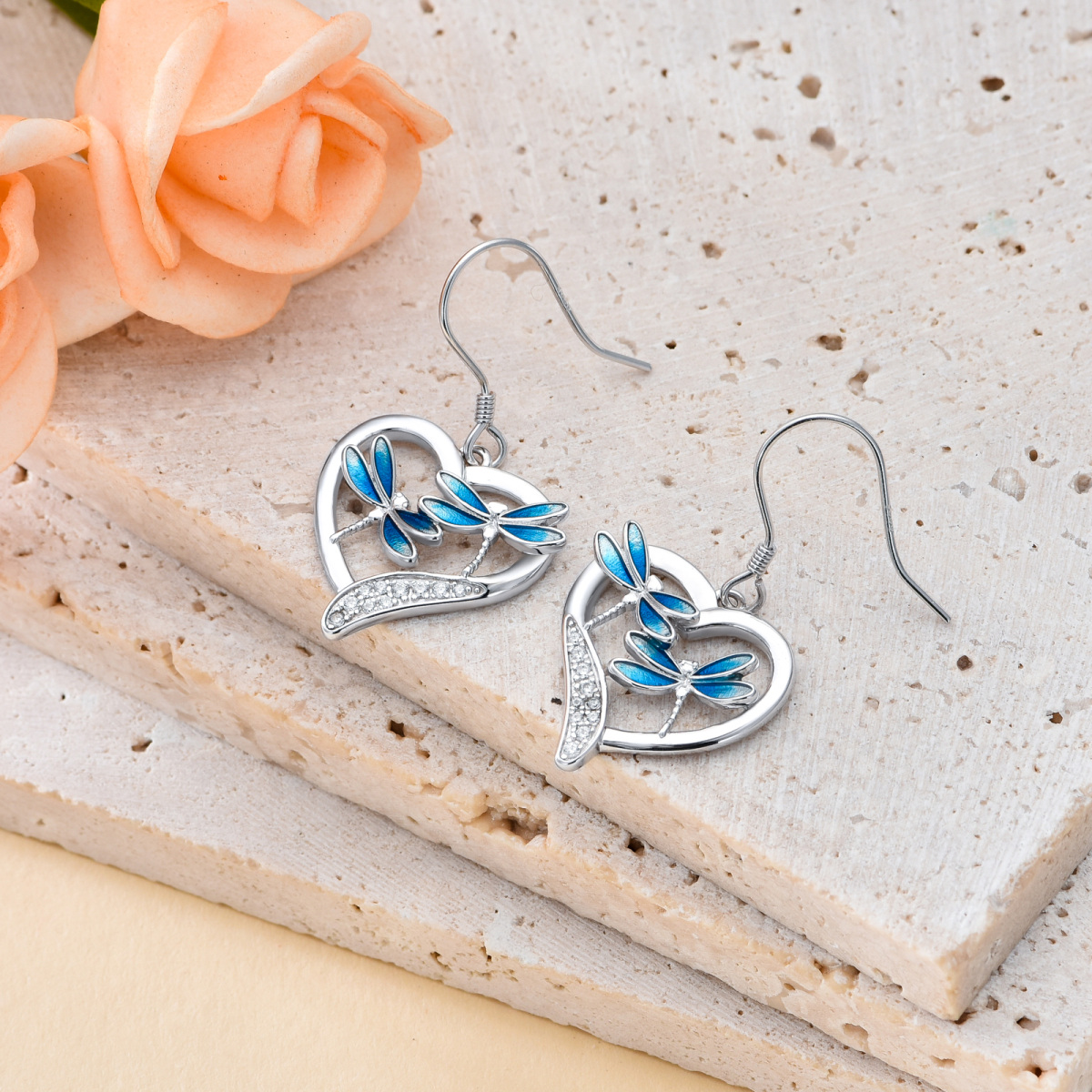 Boucles d'oreilles pendantes en argent sterling avec libellule et coeur en zircon cubique-4